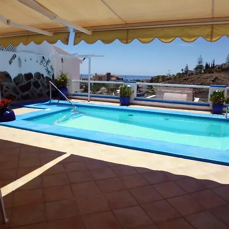 Villa 4 * A Beautiful Villa With Private Solar Heated Pool, Air-Conditioned & Wi Fi *