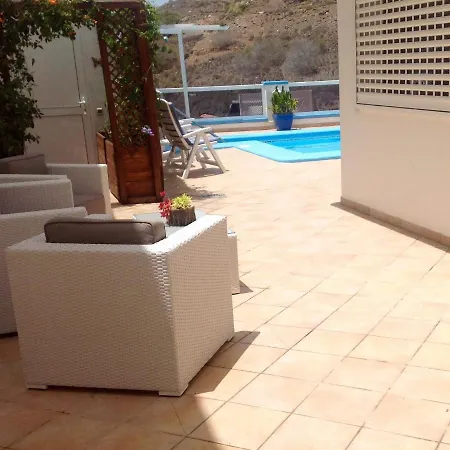Villa 4 * A Beautiful Villa With Private Solar Heated Pool, Air-Conditioned & Wi Fi Villa