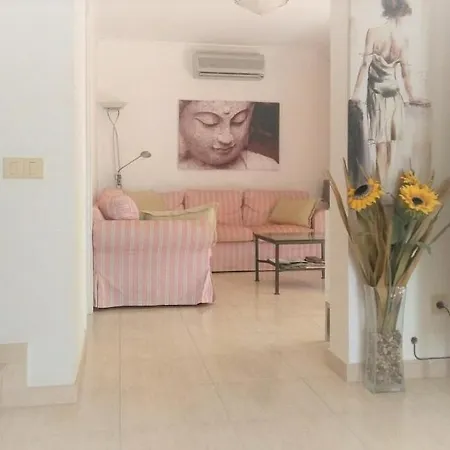 Villa 4 * A Beautiful Villa With Private Solar Heated Pool, Air-Conditioned & Wi Fi Maspalomas (Gran Canaria)